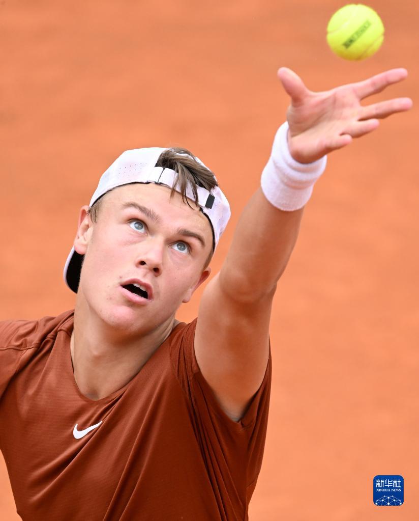 但孙杨依然 但孙杨依然