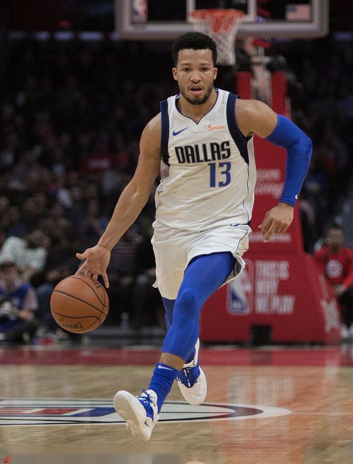 尽管不在一 尽管不在一